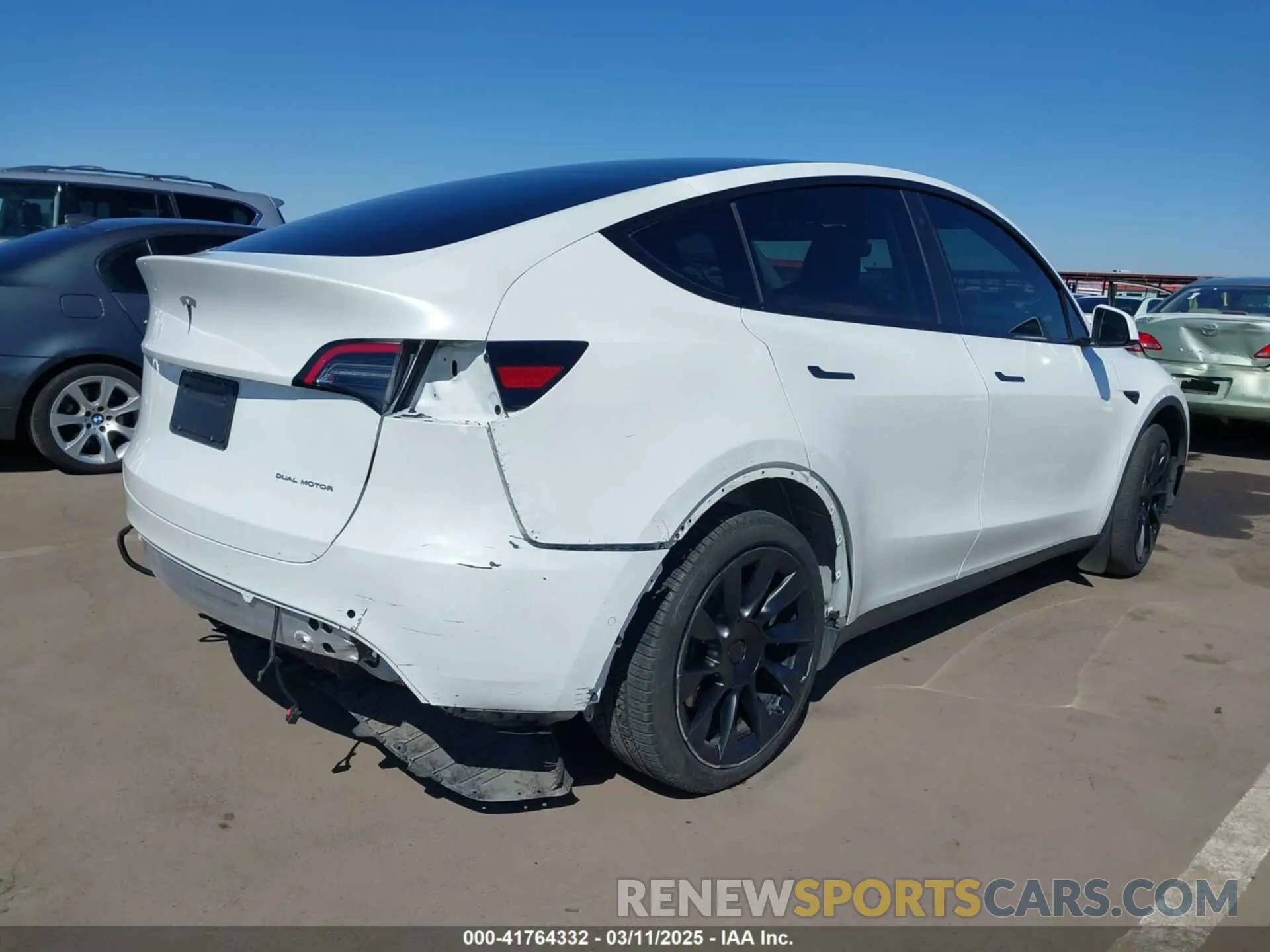 6 fotografías del automóvil dañado 7SAYGDEE9NA017284 TESLA MODEL Y 2022