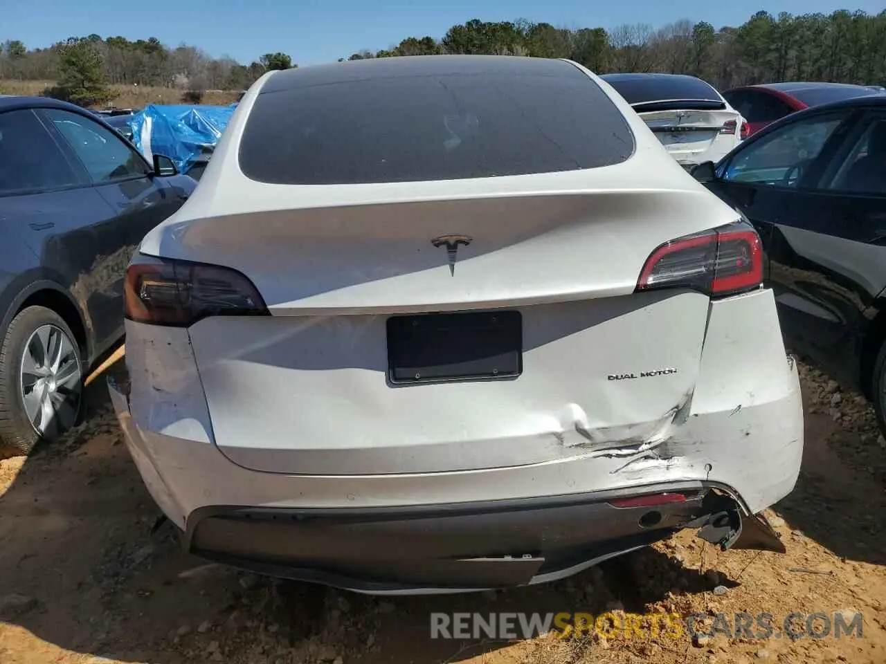 6 fotografías del automóvil dañado 7SAYGDEE9NA018421 TESLA MODEL Y 2022