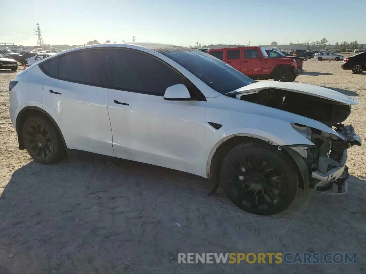 4 fotografías del automóvil dañado 7SAYGDEE9NF354430 TESLA MODEL Y 2022