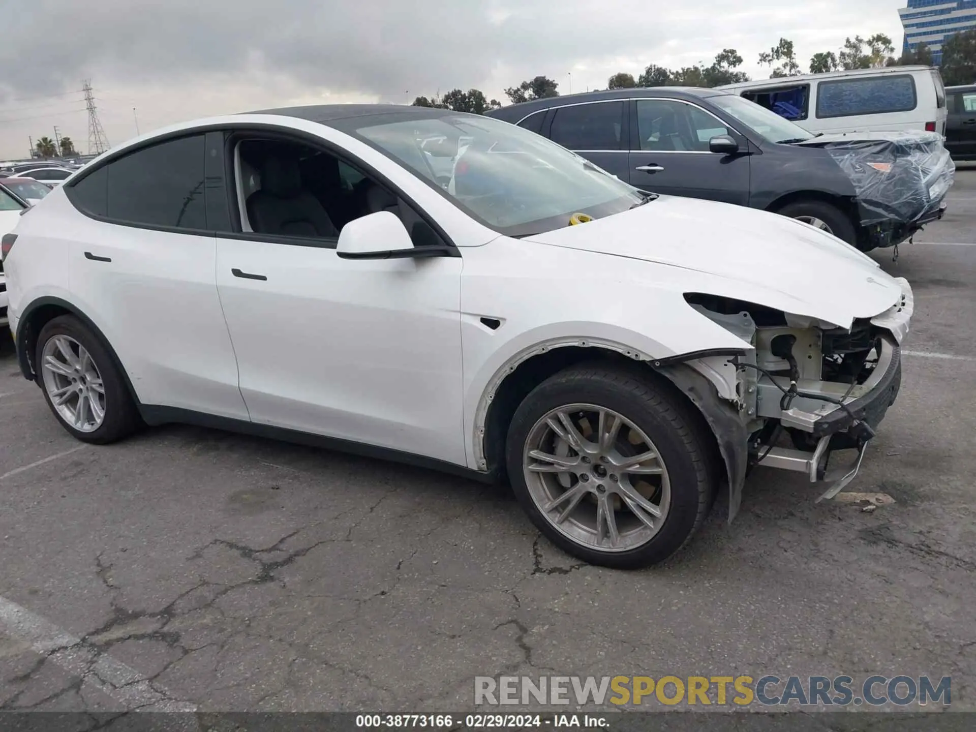 14 fotografías del automóvil dañado 7SAYGDEE9NF369607 TESLA MODEL Y 2022