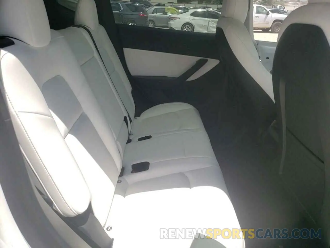 6 fotografías del automóvil dañado 7SAYGDEE9NF390974 TESLA MODEL Y 2022