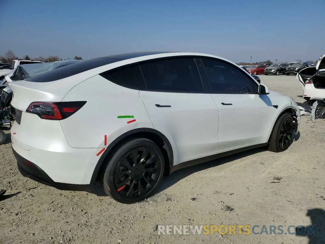 3 fotografías del automóvil dañado 7SAYGDEE9NF411550 TESLA MODEL Y 2022