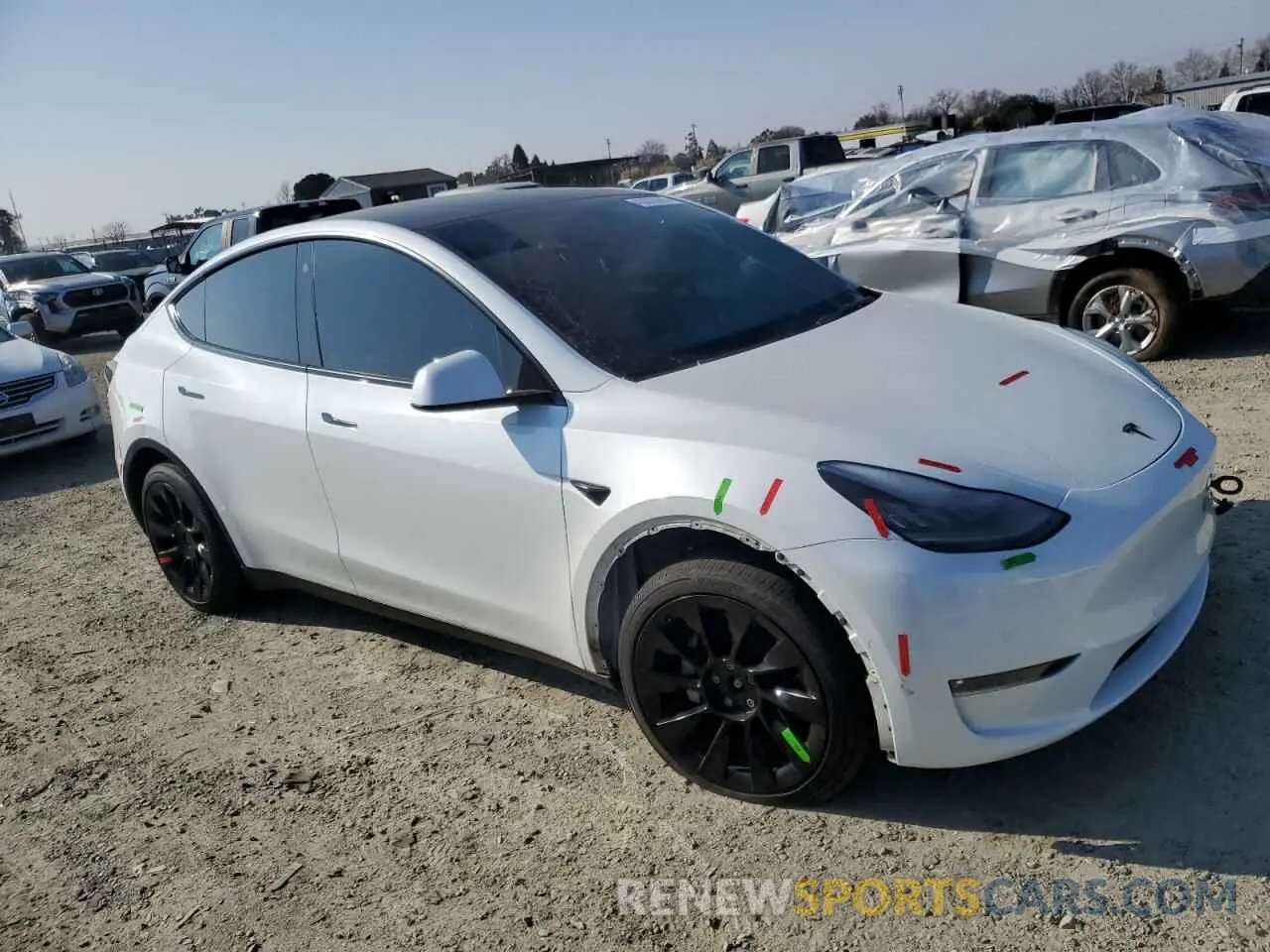 4 fotografías del automóvil dañado 7SAYGDEE9NF411550 TESLA MODEL Y 2022