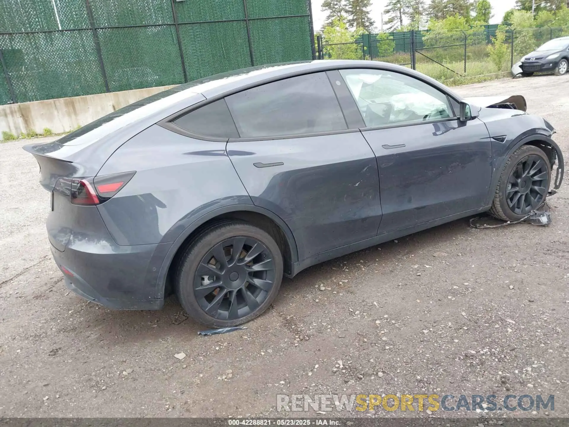 4 fotografías del automóvil dañado 7SAYGDEE9NF424248 TESLA MODEL Y 2022