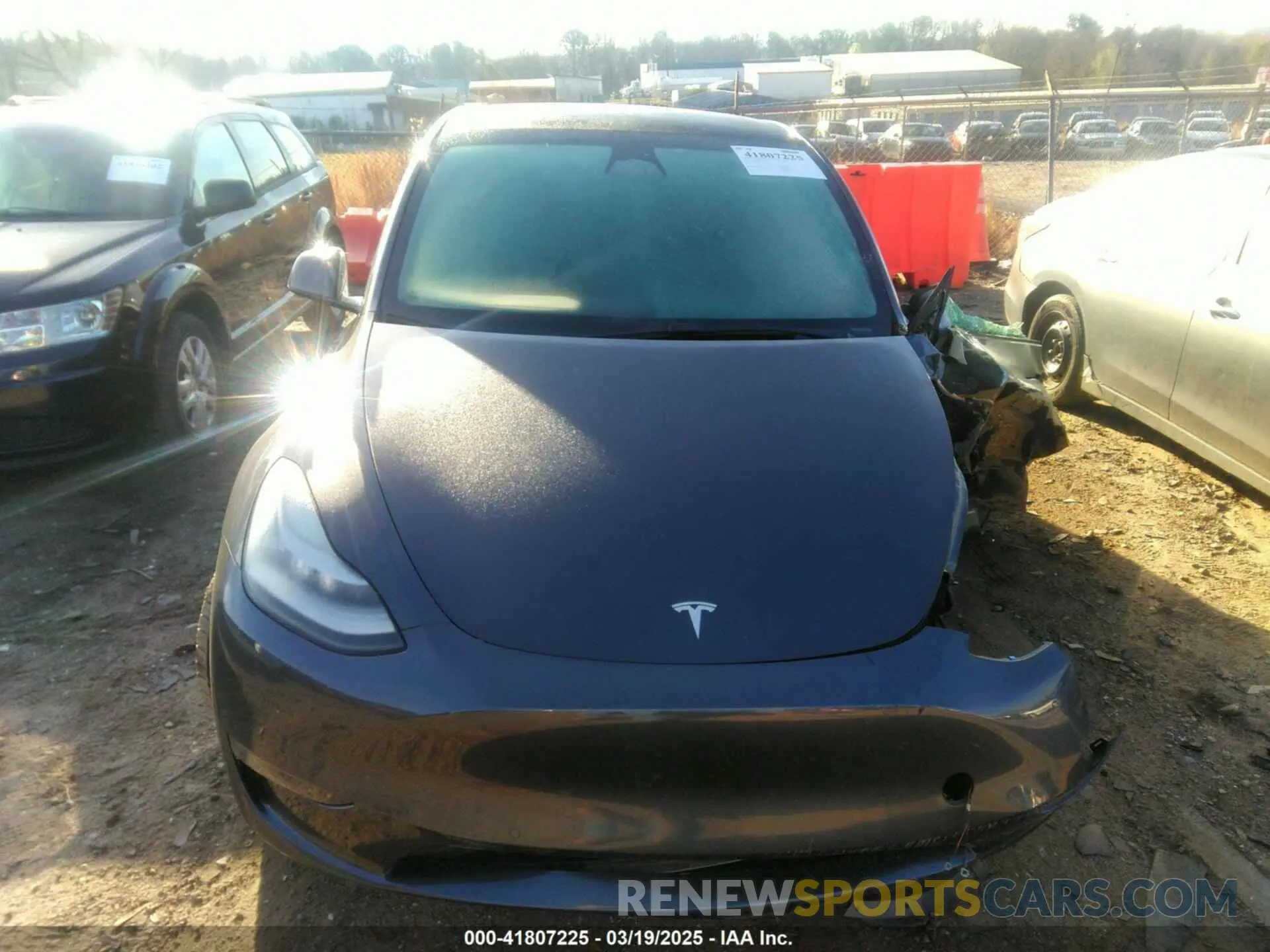11 fotografías del automóvil dañado 7SAYGDEE9NF424928 TESLA MODEL Y 2022
