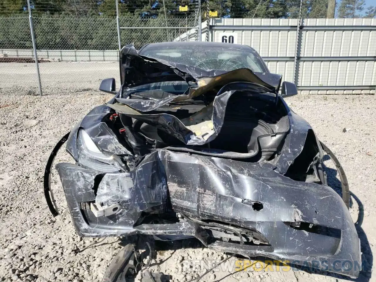 5 fotografías del automóvil dañado 7SAYGDEEXNA006276 TESLA MODEL Y 2022