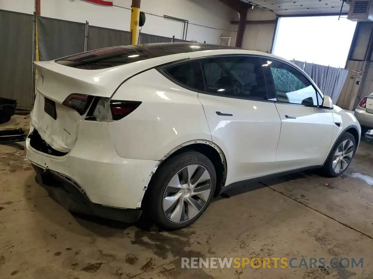 3 fotografías del automóvil dañado 7SAYGDEEXNA012904 TESLA MODEL Y 2022