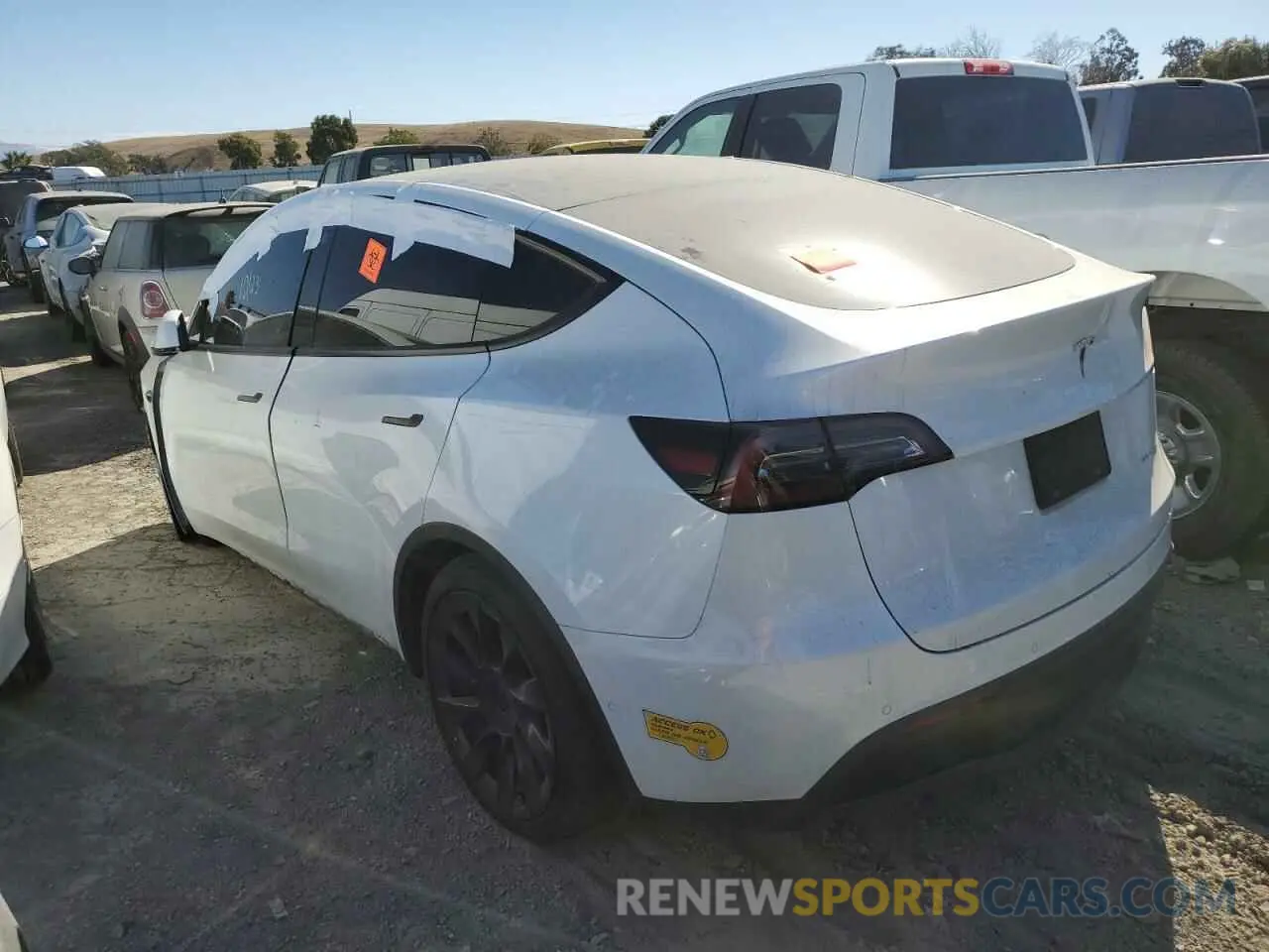 2 fotografías del automóvil dañado 7SAYGDEEXNF325891 TESLA MODEL Y 2022