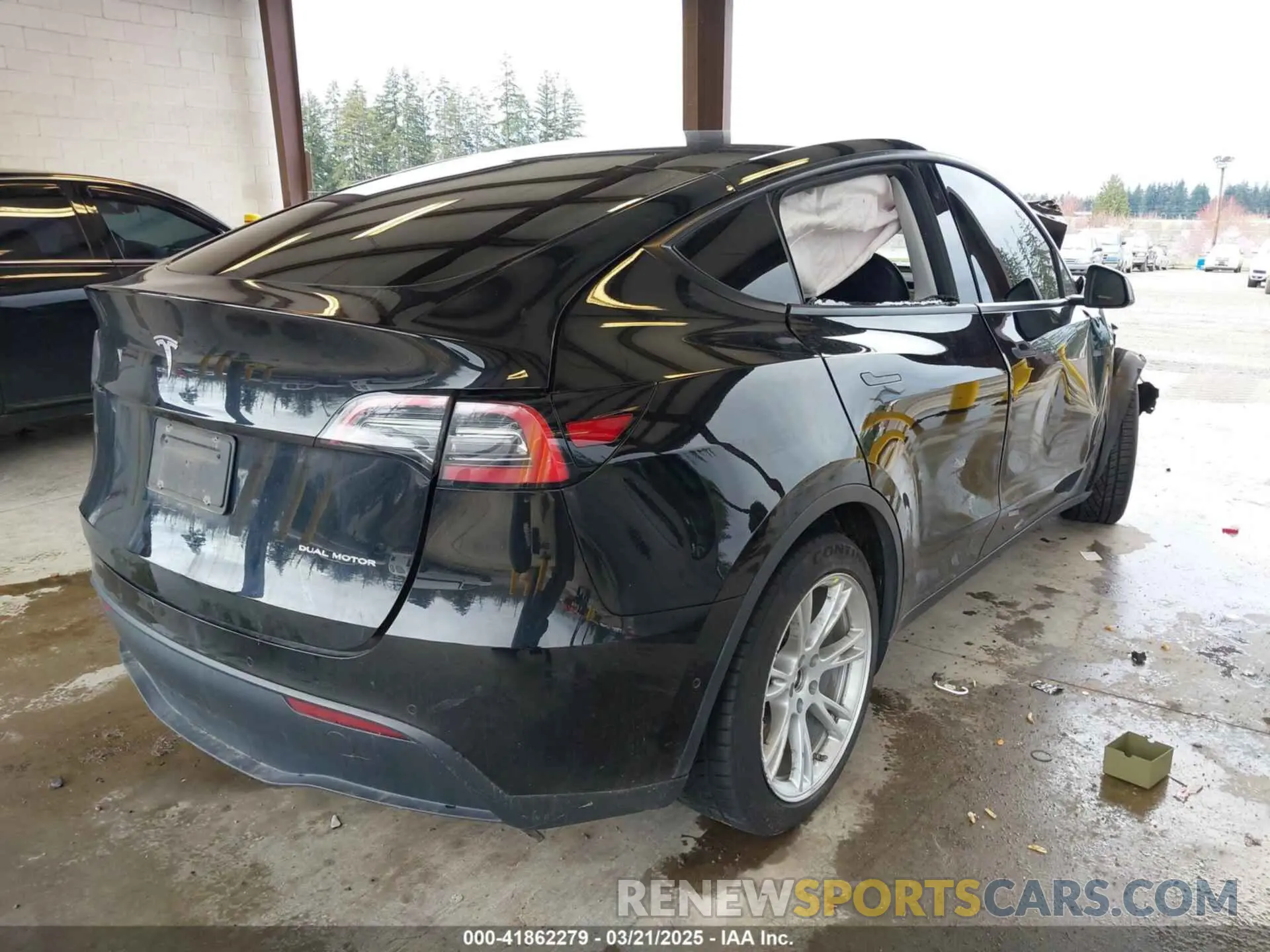 4 fotografías del automóvil dañado 7SAYGDEEXNF363914 TESLA MODEL Y 2022