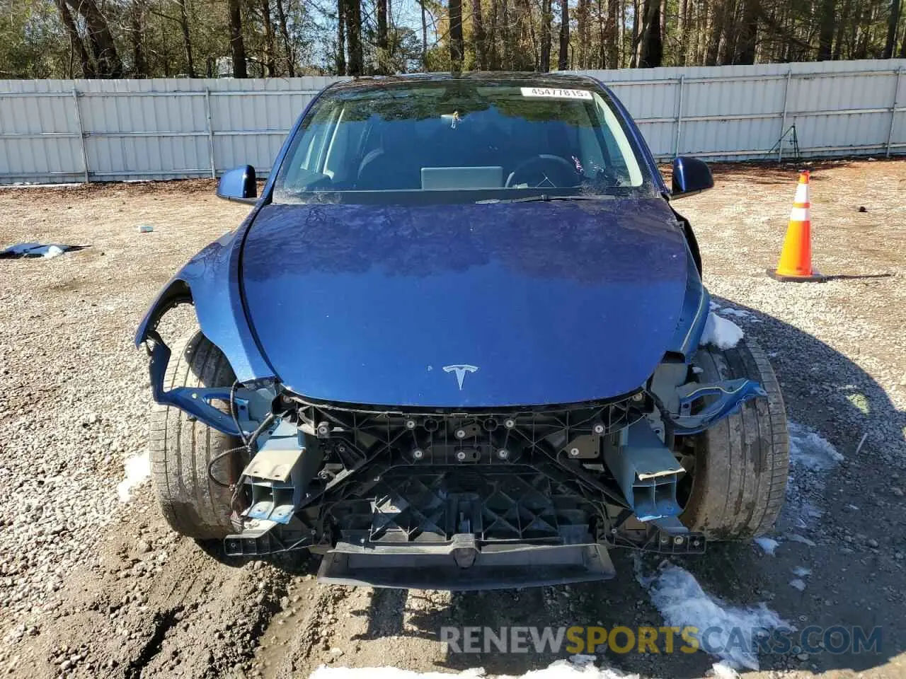 5 fotografías del automóvil dañado 7SAYGDEEXNF386593 TESLA MODEL Y 2022