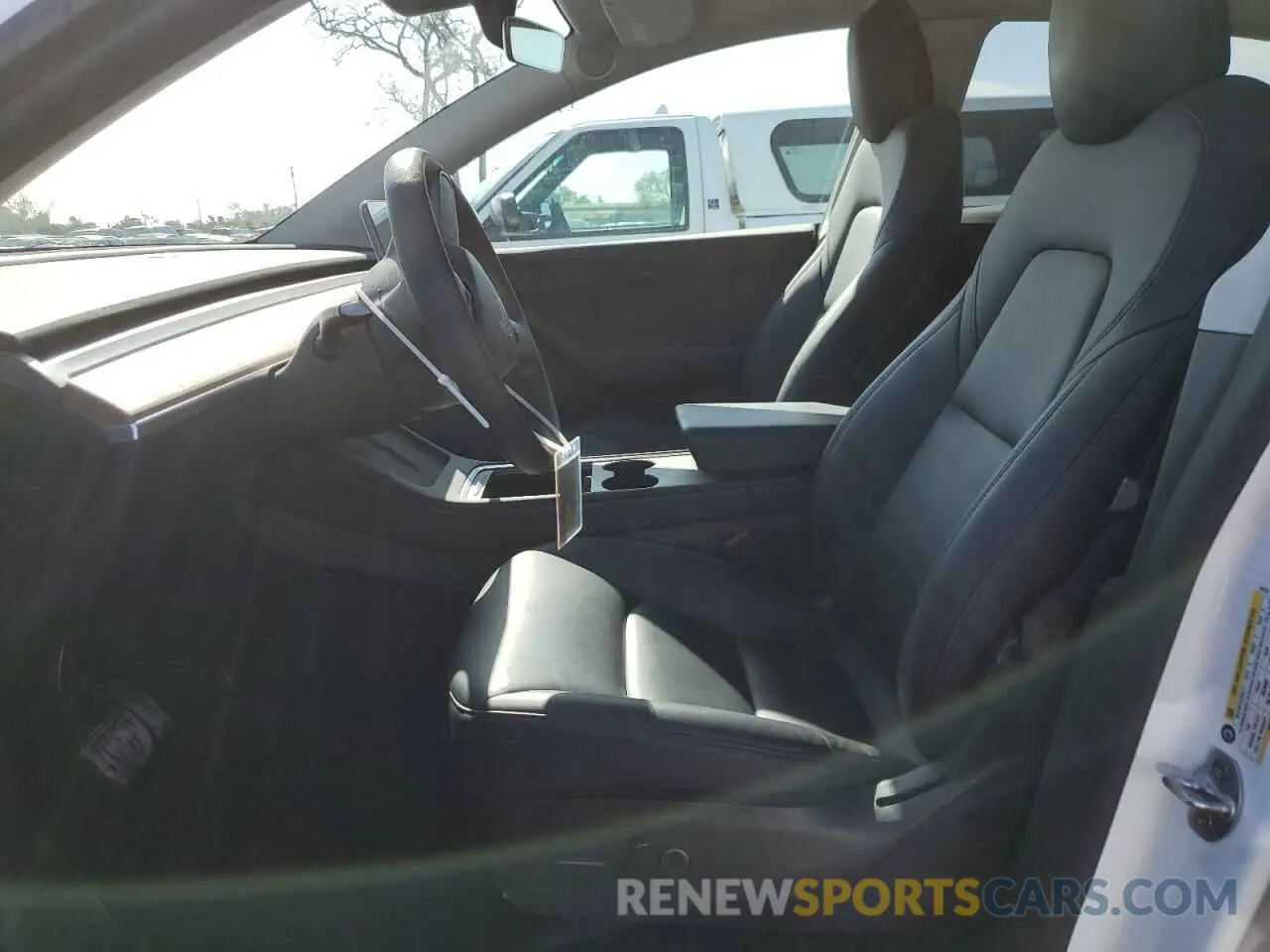 7 fotografías del automóvil dañado 7SAYGDEEXNF494132 TESLA MODEL Y 2022