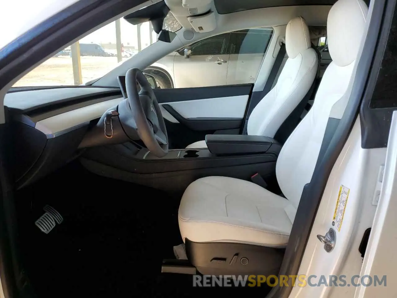 7 fotografías del automóvil dañado 7SAYGDEF0NF337959 TESLA MODEL Y 2022