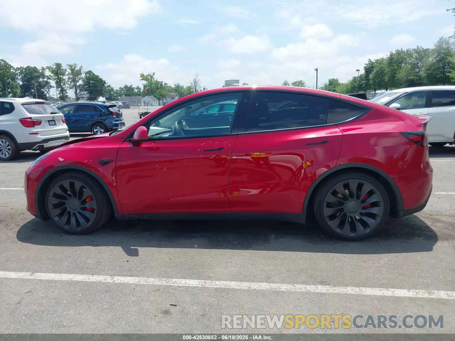 14 fotografías del automóvil dañado 7SAYGDEF0NF465537 TESLA MODEL Y 2022