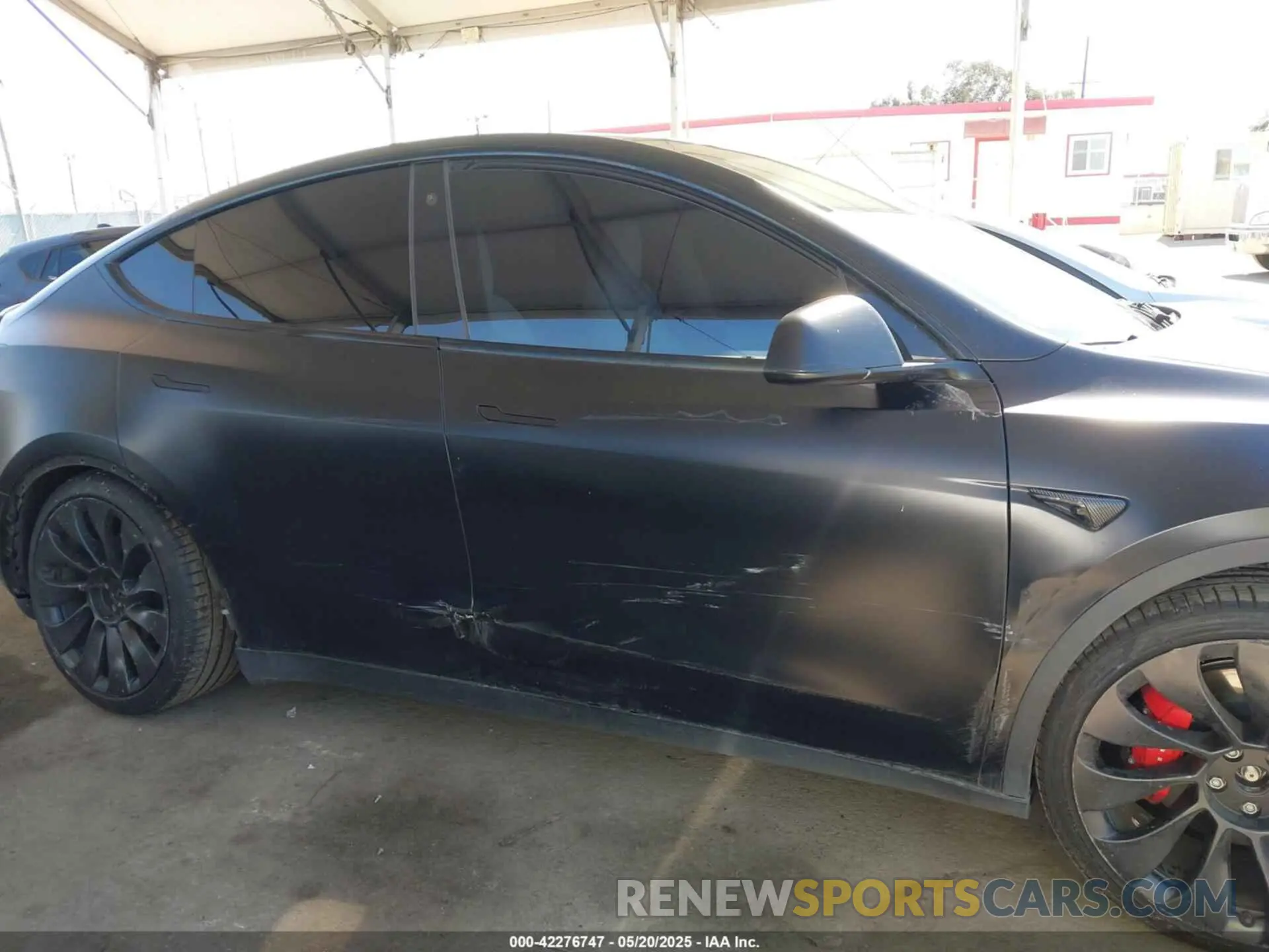 13 fotografías del automóvil dañado 7SAYGDEF0NF491586 TESLA MODEL Y 2022