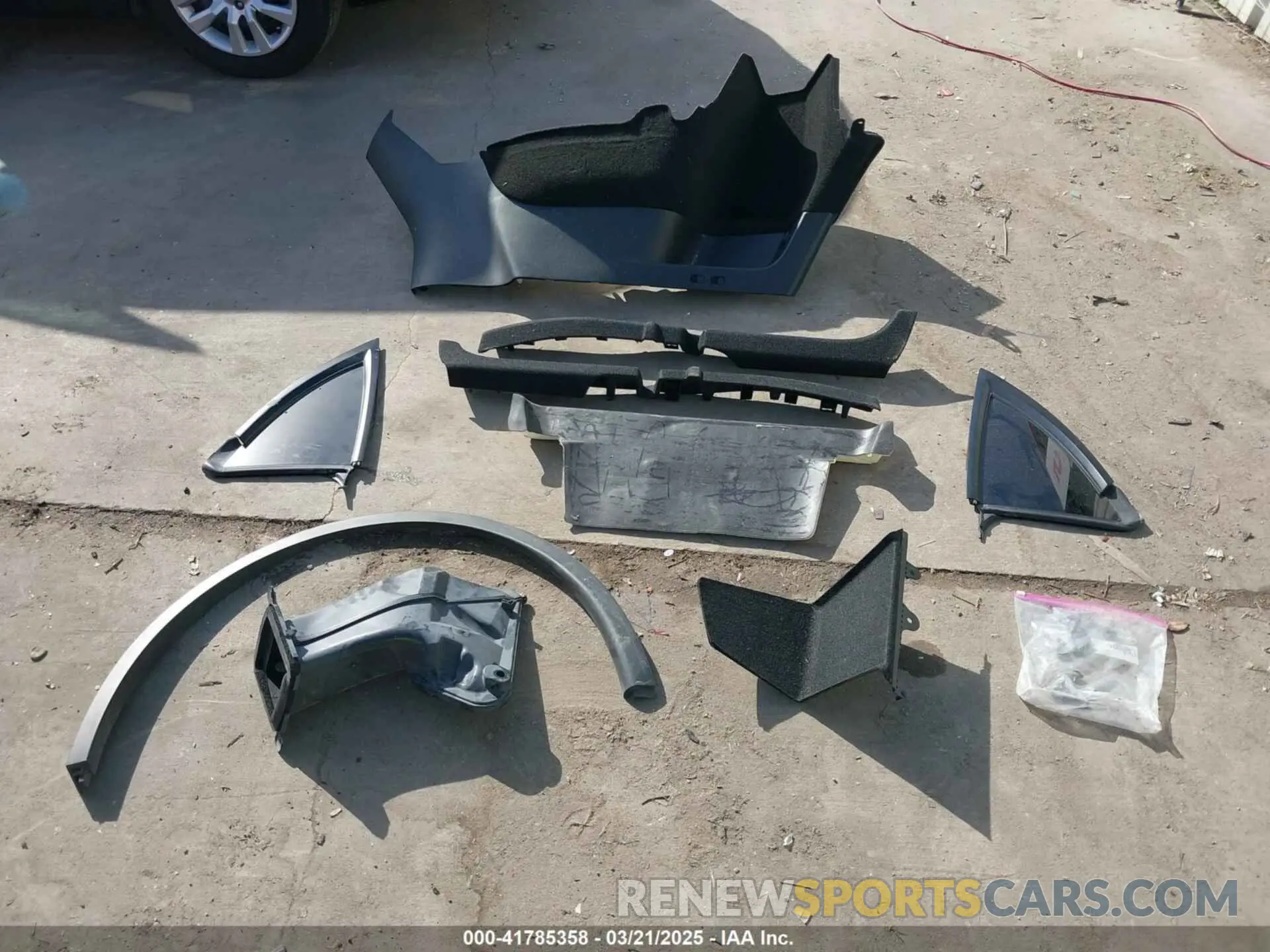 12 fotografías del automóvil dañado 7SAYGDEF0NF518740 TESLA MODEL Y 2022