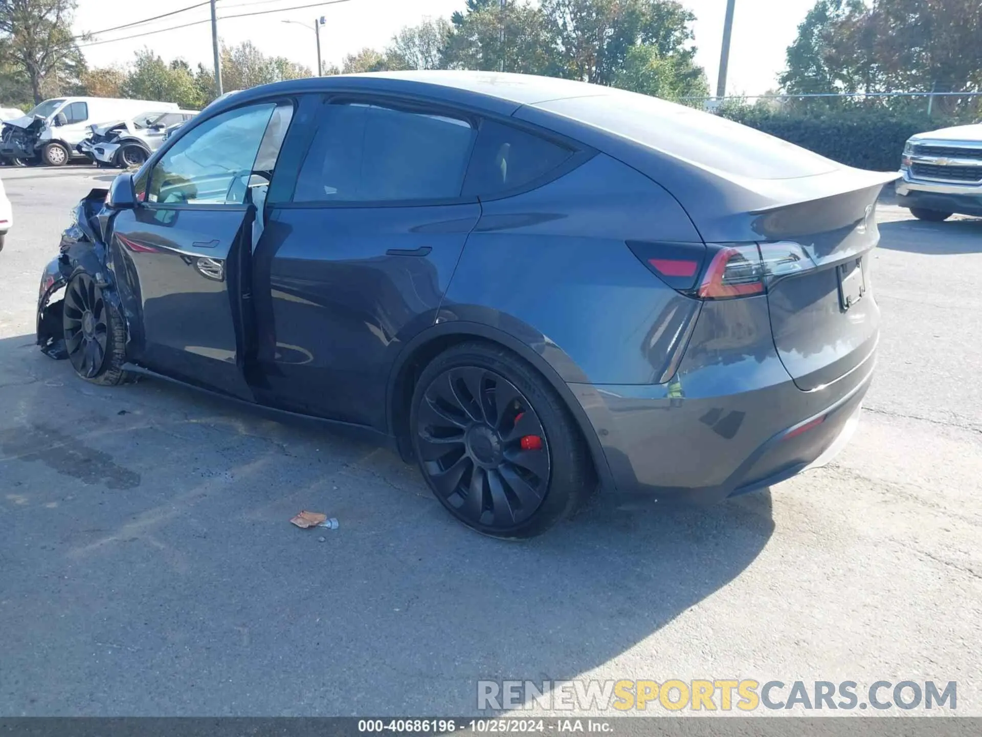 3 fotografías del automóvil dañado 7SAYGDEF1NF368587 TESLA MODEL Y 2022