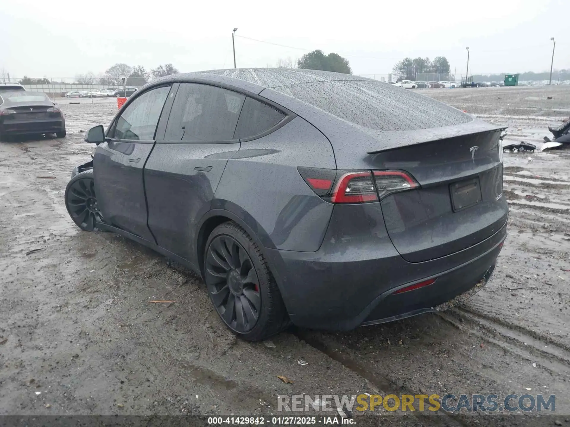 3 fotografías del automóvil dañado 7SAYGDEF1NF379167 TESLA MODEL Y 2022