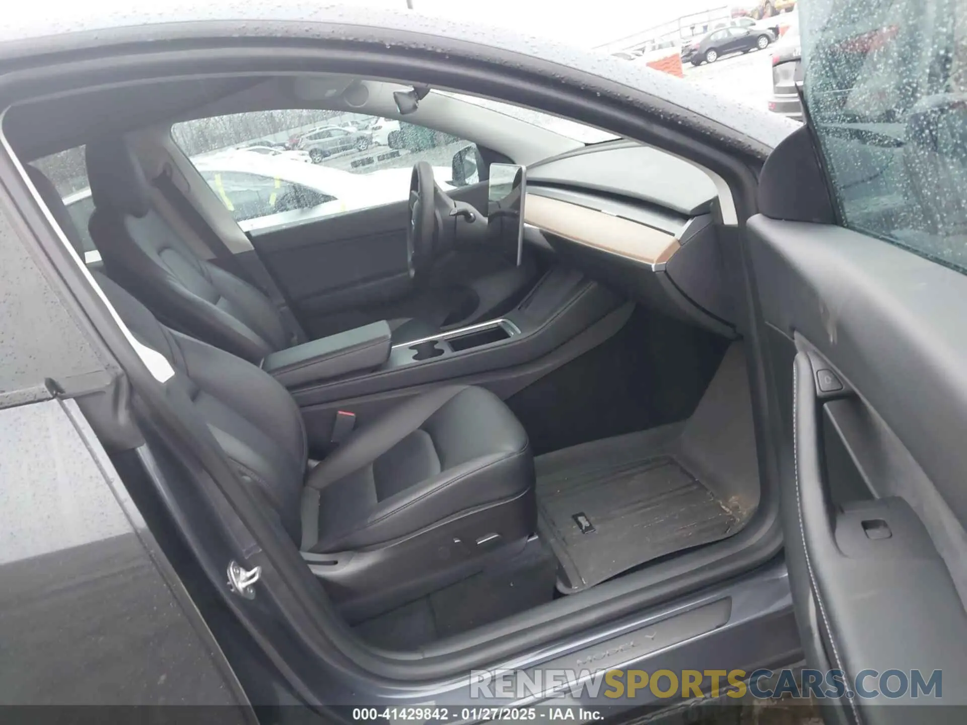5 fotografías del automóvil dañado 7SAYGDEF1NF379167 TESLA MODEL Y 2022