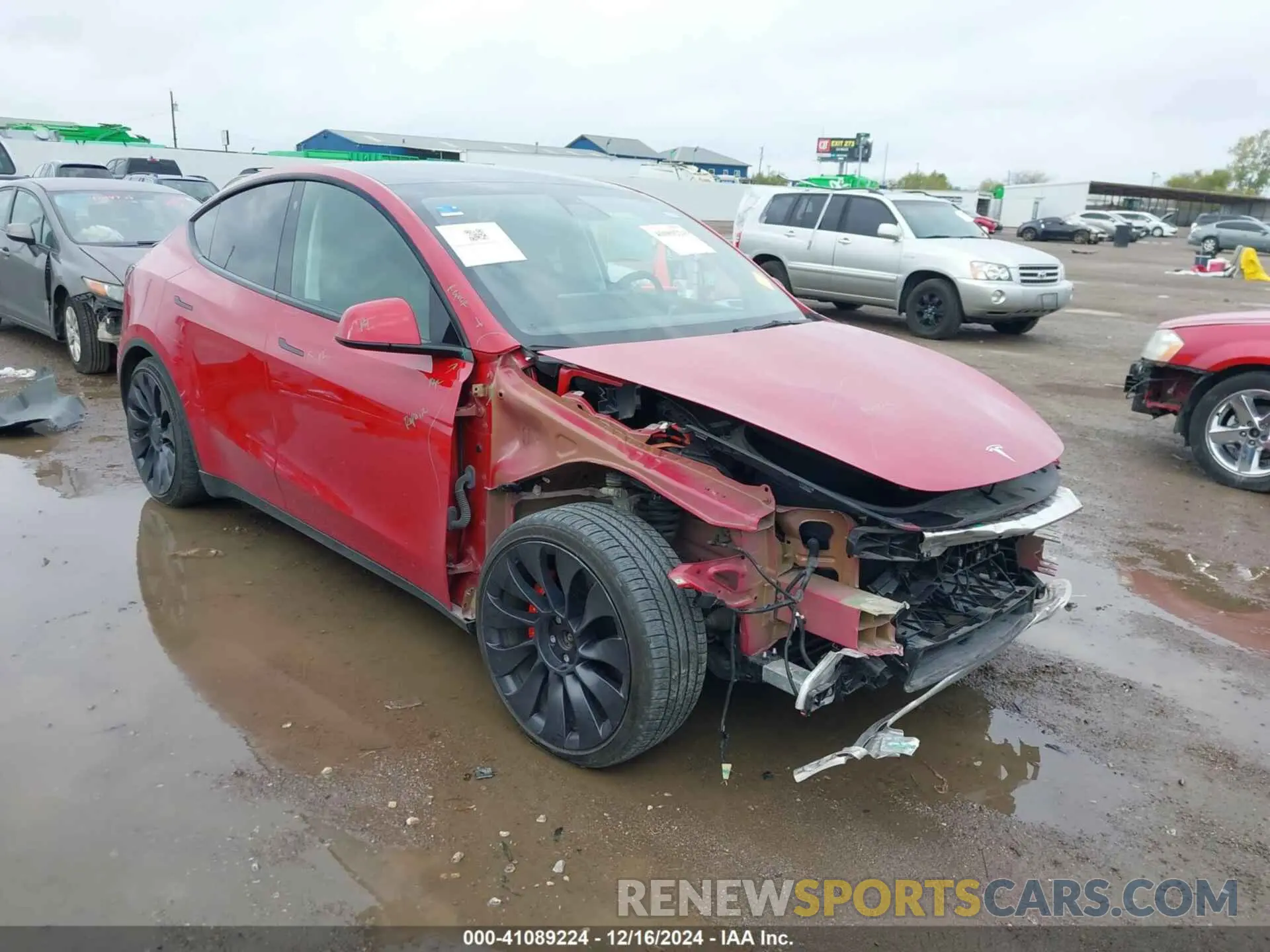 6 fotografías del automóvil dañado 7SAYGDEF1NF382392 TESLA MODEL Y 2022