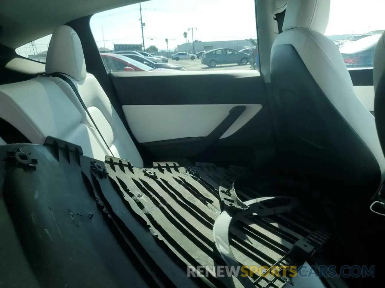10 fotografías del automóvil dañado 7SAYGDEF1NF391111 TESLA MODEL Y 2022