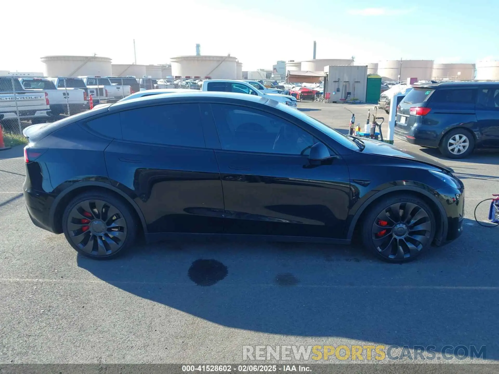 12 fotografías del automóvil dañado 7SAYGDEF1NF453526 TESLA MODEL Y 2022