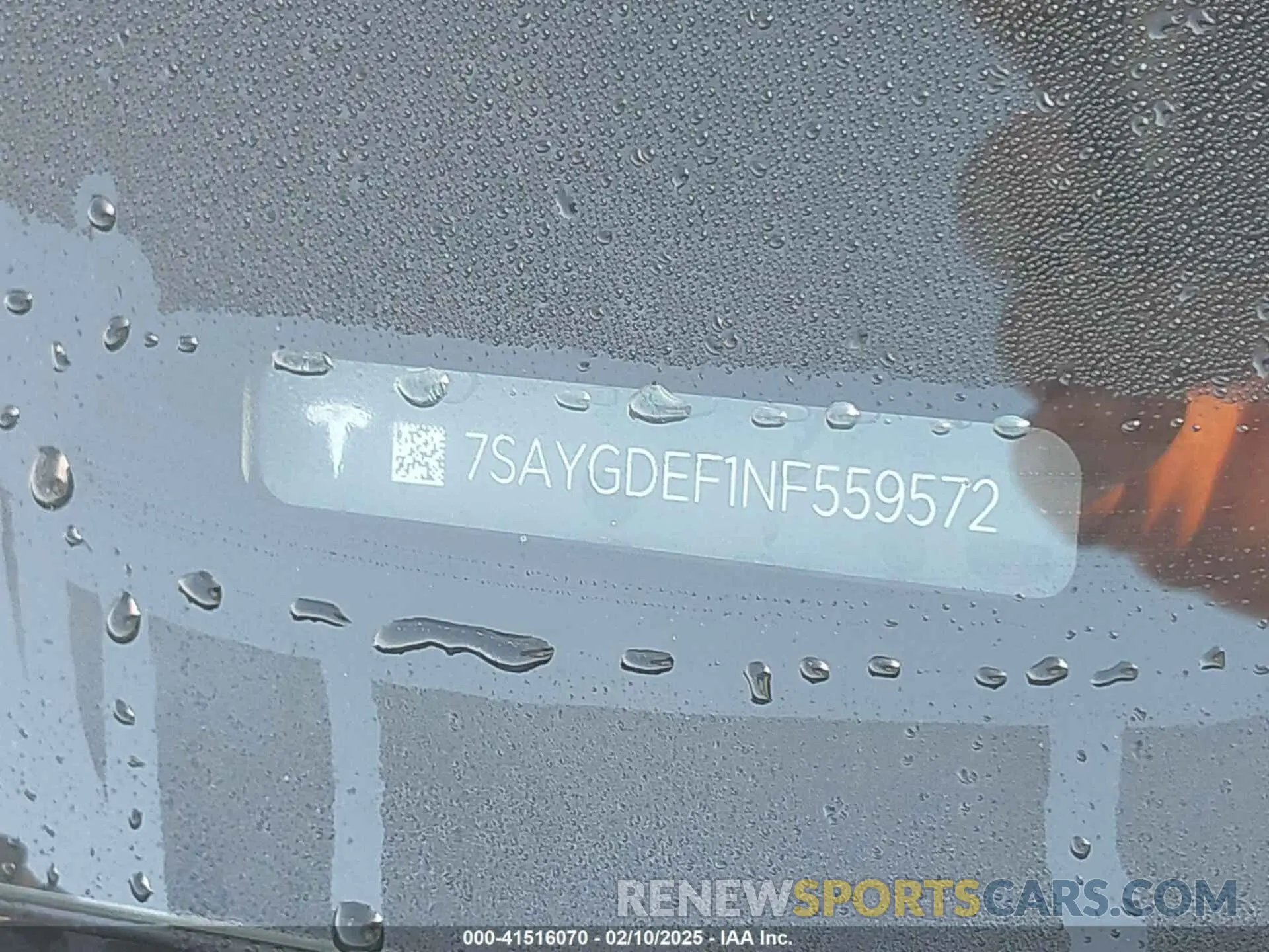 9 fotografías del automóvil dañado 7SAYGDEF1NF559572 TESLA MODEL Y 2022