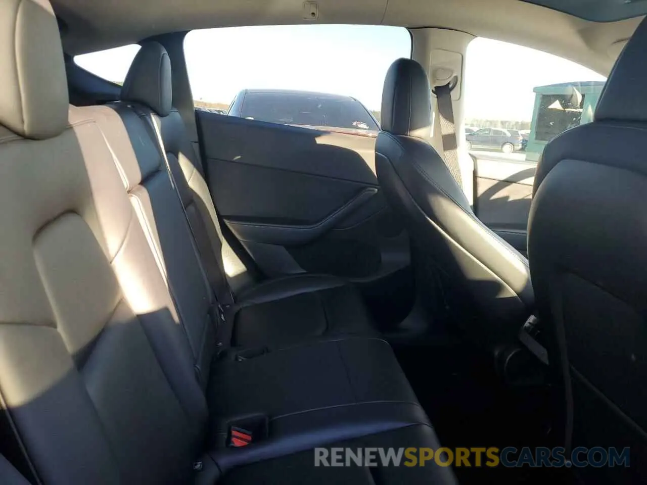 11 fotografías del automóvil dañado 7SAYGDEF2NF323142 TESLA MODEL Y 2022
