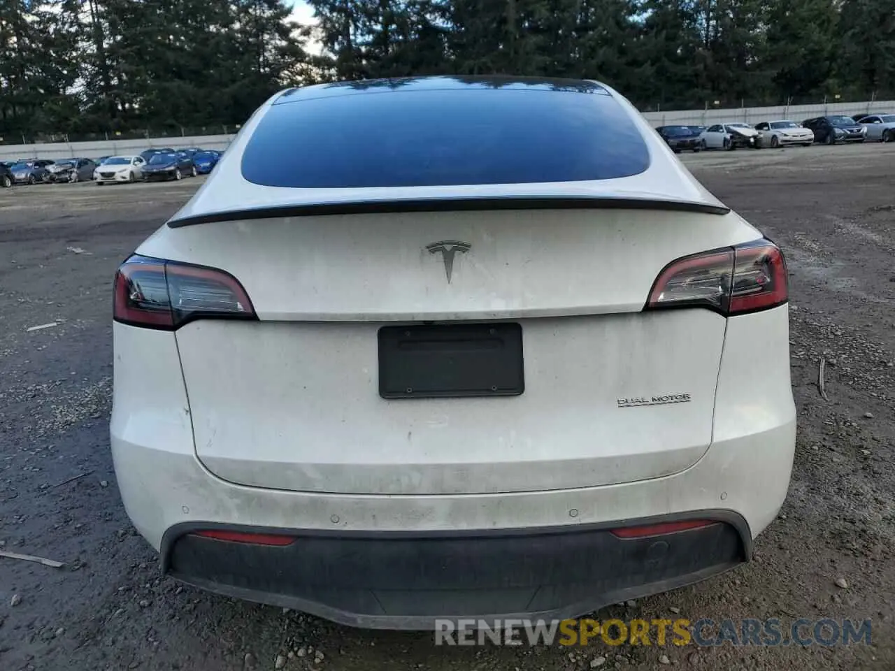 6 fotografías del automóvil dañado 7SAYGDEF2NF325084 TESLA MODEL Y 2022