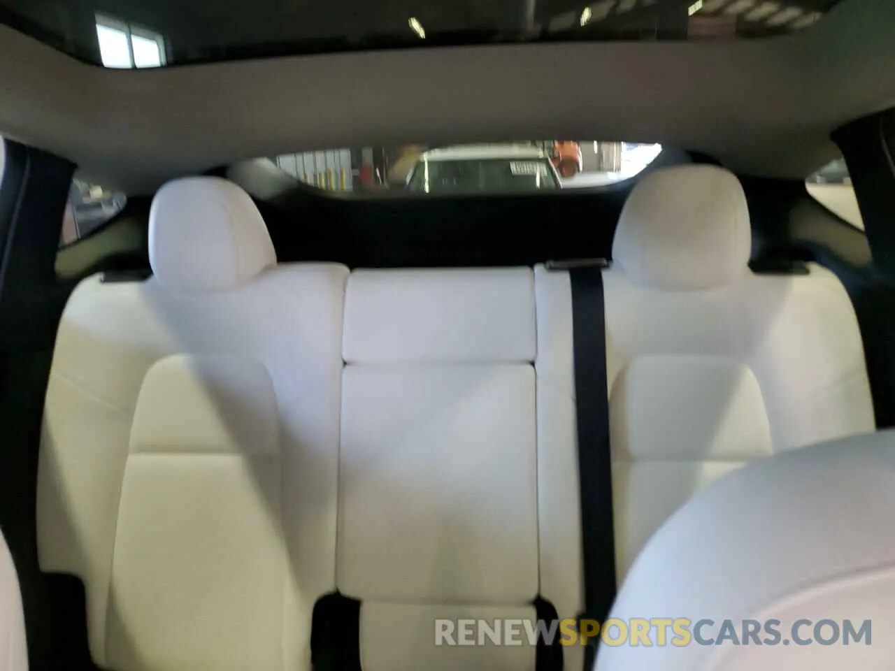 10 fotografías del automóvil dañado 7SAYGDEF2NF341379 TESLA MODEL Y 2022