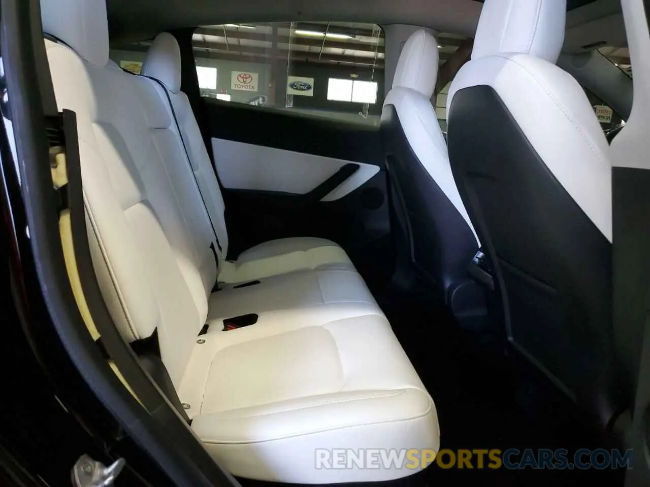 11 fotografías del automóvil dañado 7SAYGDEF2NF341379 TESLA MODEL Y 2022