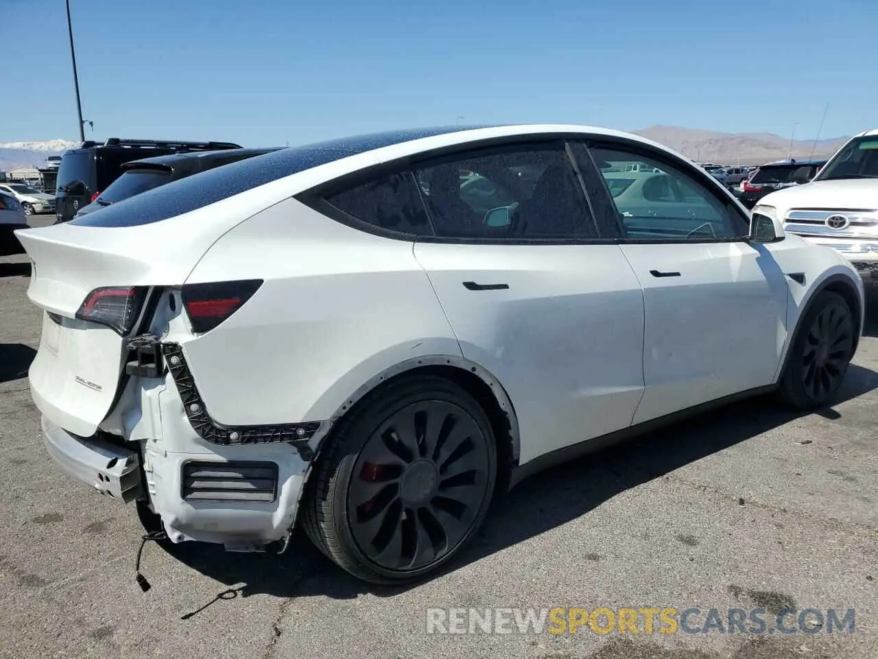 3 fotografías del automóvil dañado 7SAYGDEF2NF407736 TESLA MODEL Y 2022
