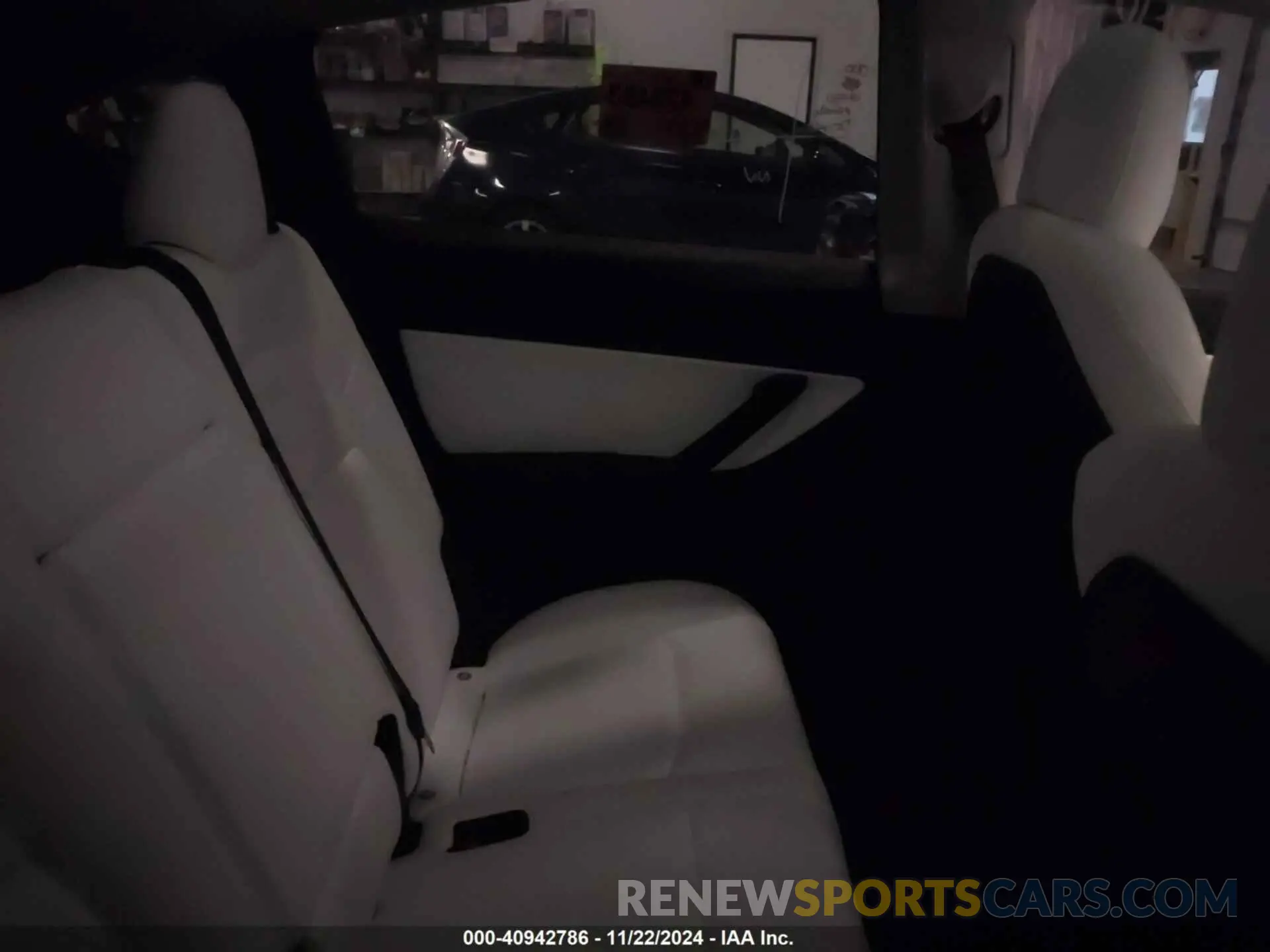8 fotografías del automóvil dañado 7SAYGDEF2NF491069 TESLA MODEL Y 2022