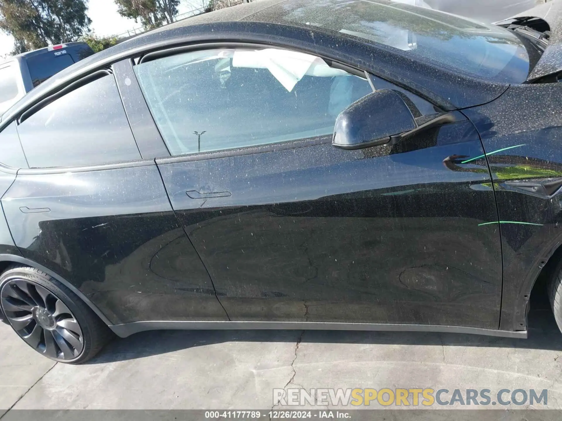 14 fotografías del automóvil dañado 7SAYGDEF2NF512518 TESLA MODEL Y 2022
