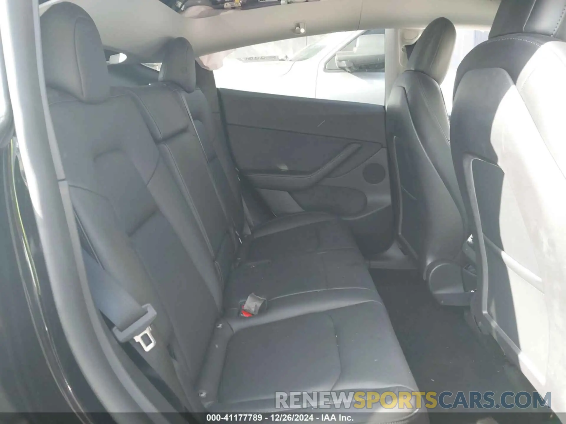 8 fotografías del automóvil dañado 7SAYGDEF2NF512518 TESLA MODEL Y 2022