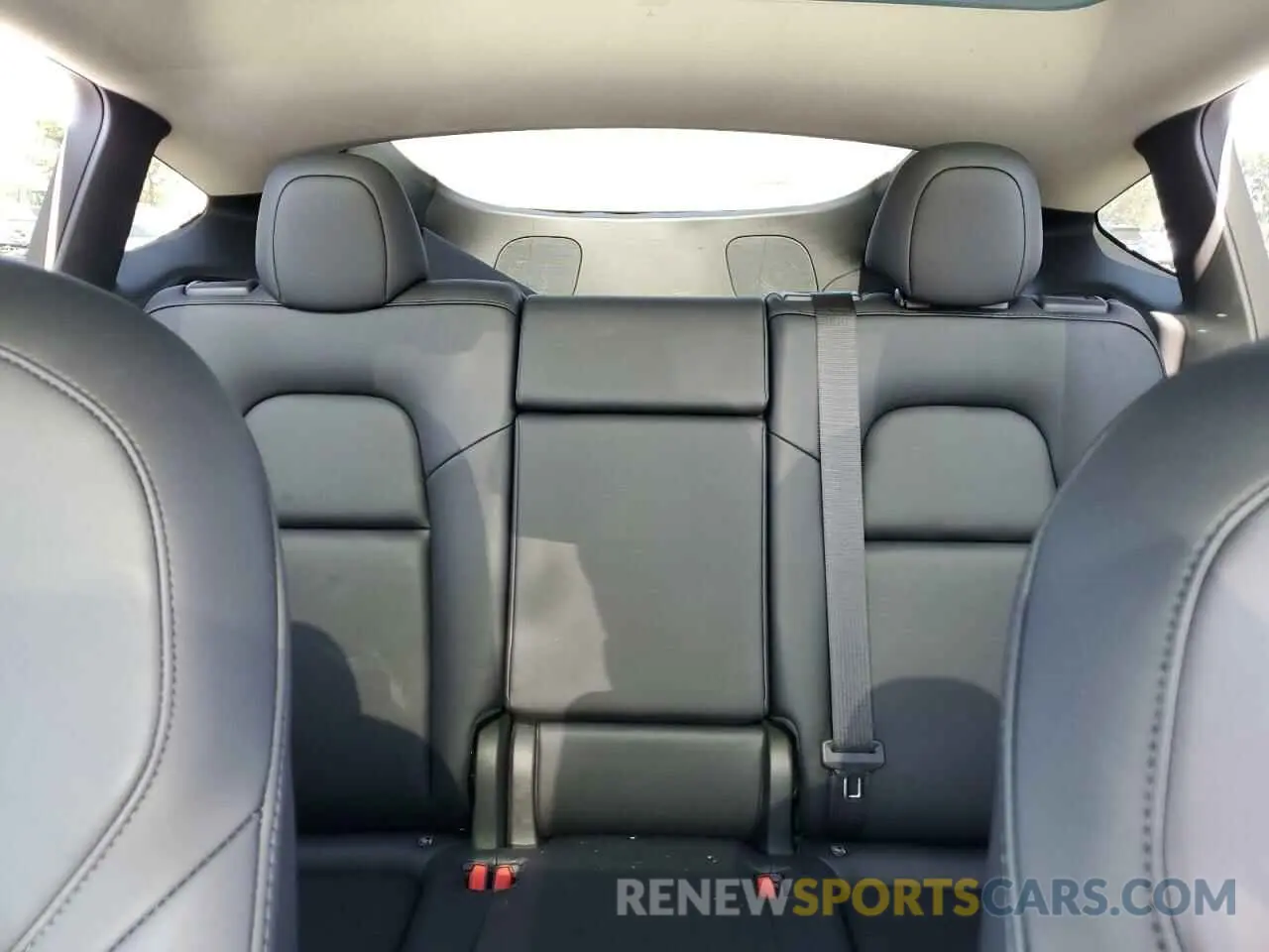 10 fotografías del automóvil dañado 7SAYGDEF2NF542795 TESLA MODEL Y 2022