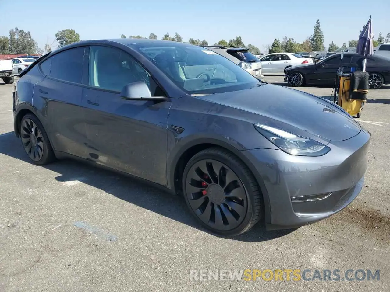 4 fotografías del automóvil dañado 7SAYGDEF2NF542795 TESLA MODEL Y 2022