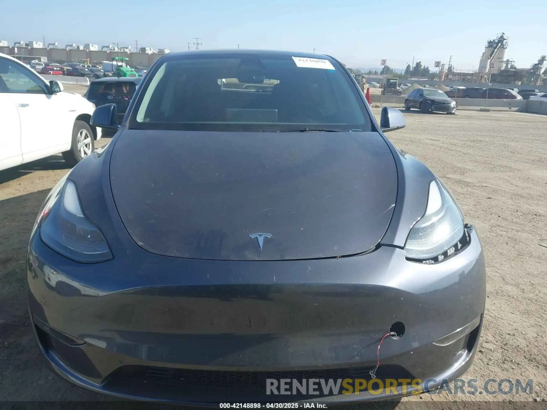 11 fotografías del automóvil dañado 7SAYGDEF2NF543493 TESLA MODEL Y 2022