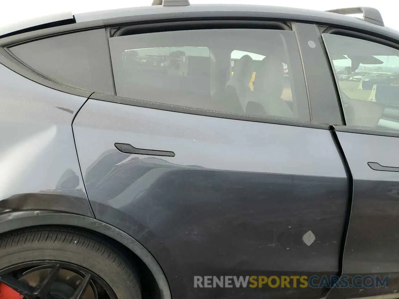 11 fotografías del automóvil dañado 7SAYGDEF3NF326213 TESLA MODEL Y 2022