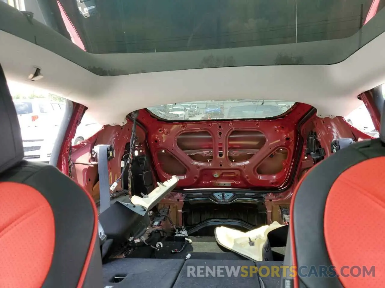 10 fotografías del automóvil dañado 7SAYGDEF3NF326440 TESLA MODEL Y 2022