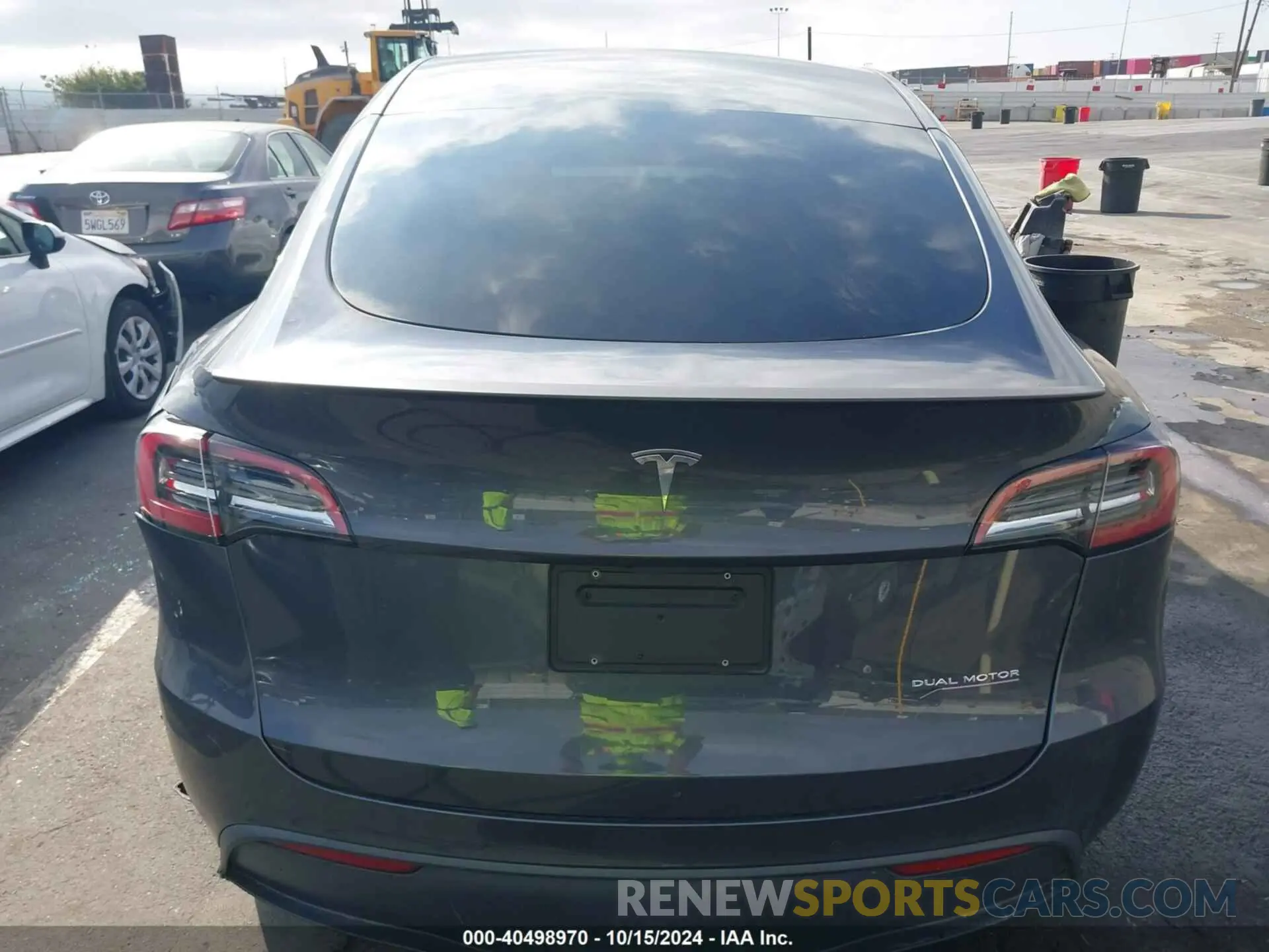 15 fotografías del automóvil dañado 7SAYGDEF3NF336224 TESLA MODEL Y 2022