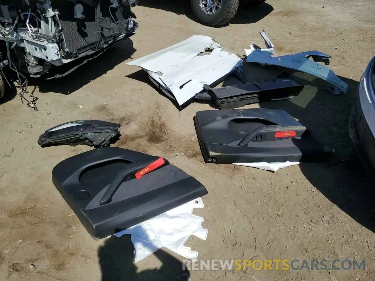 13 fotografías del automóvil dañado 7SAYGDEF3NF486656 TESLA MODEL Y 2022