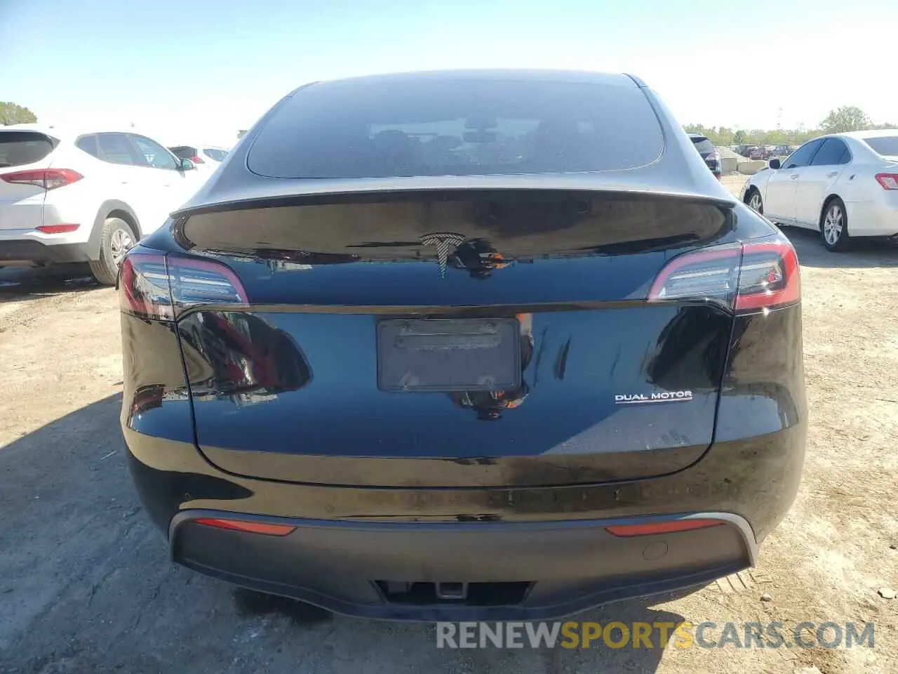 6 fotografías del automóvil dañado 7SAYGDEF3NF531143 TESLA MODEL Y 2022