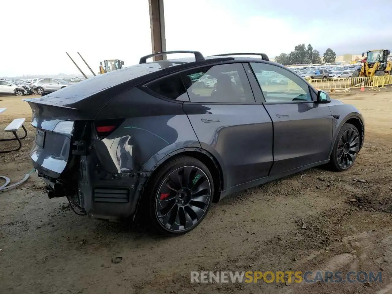 3 fotografías del automóvil dañado 7SAYGDEF3NF543521 TESLA MODEL Y 2022