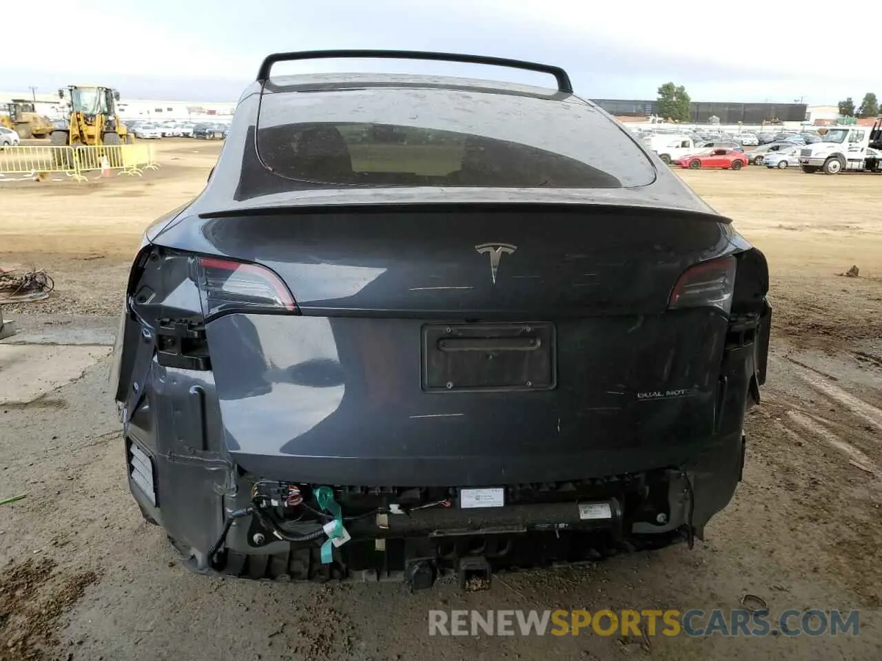 6 fotografías del automóvil dañado 7SAYGDEF3NF543521 TESLA MODEL Y 2022