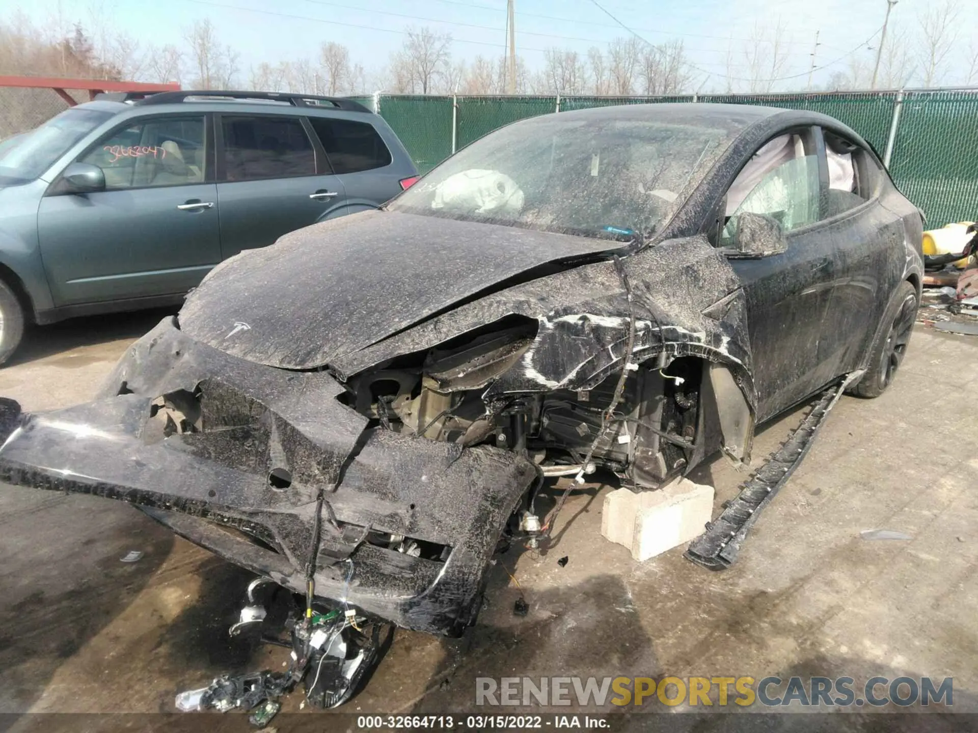2 fotografías del automóvil dañado 7SAYGDEF4NF375517 TESLA MODEL Y 2022