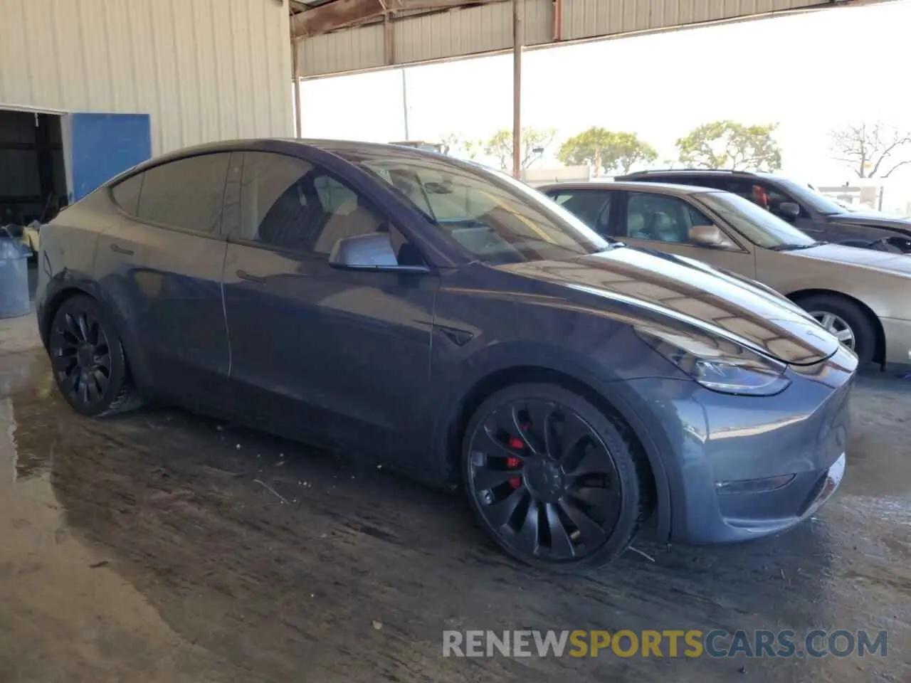4 fotografías del automóvil dañado 7SAYGDEF4NF400321 TESLA MODEL Y 2022