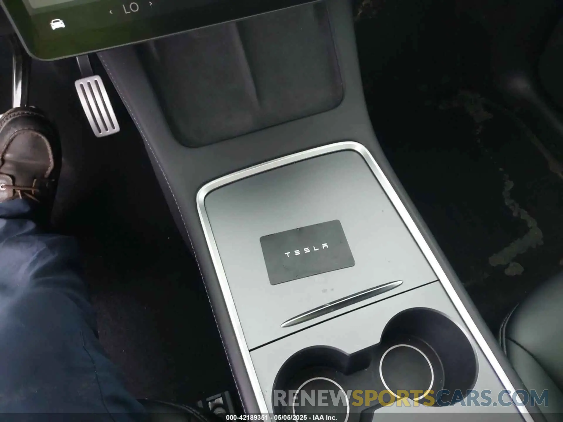 11 fotografías del automóvil dañado 7SAYGDEF4NF411416 TESLA MODEL Y 2022