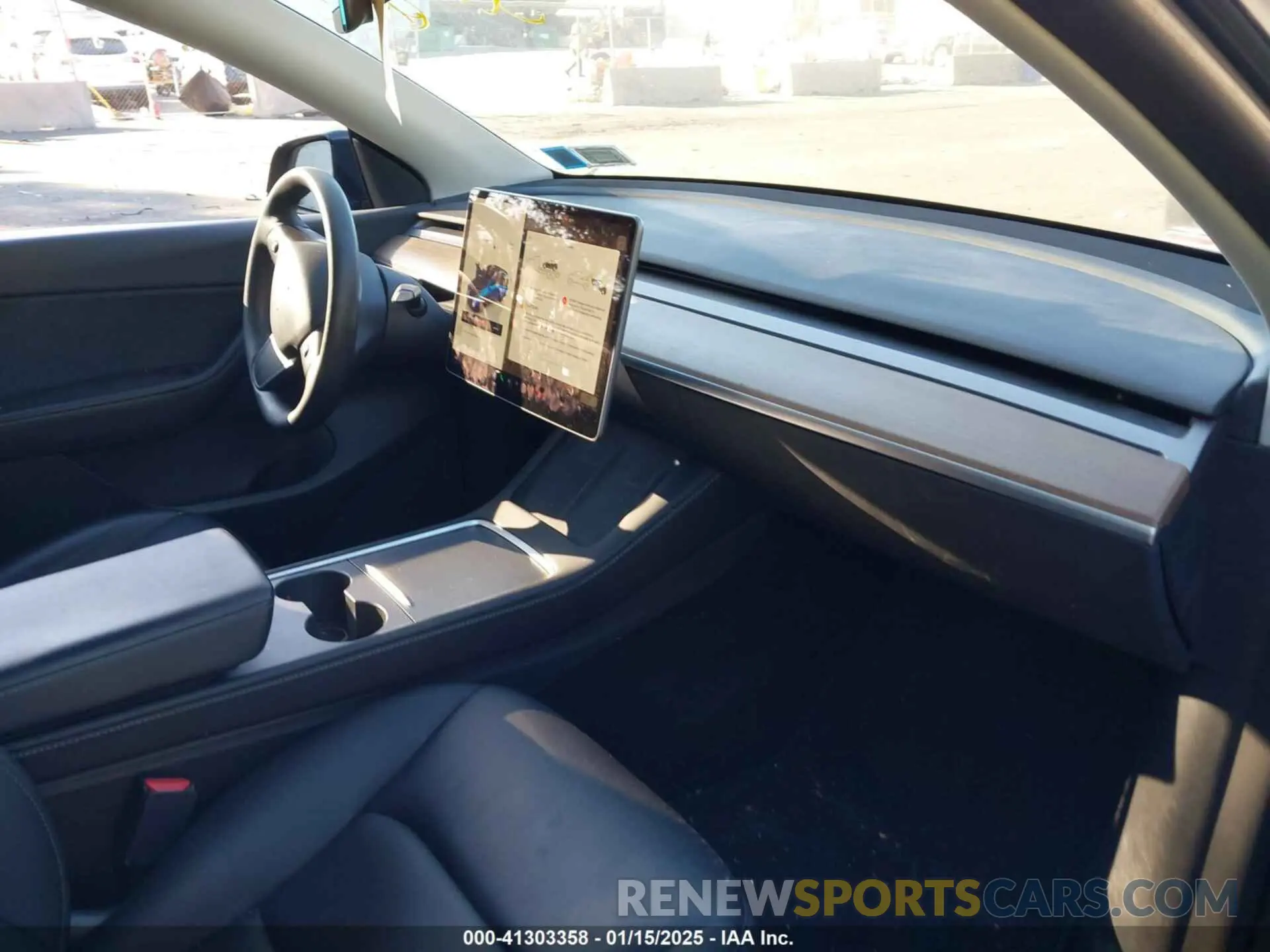 5 fotografías del automóvil dañado 7SAYGDEF4NF457506 TESLA MODEL Y 2022