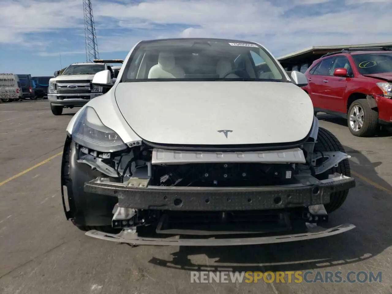 5 fotografías del automóvil dañado 7SAYGDEF4NF545889 TESLA MODEL Y 2022