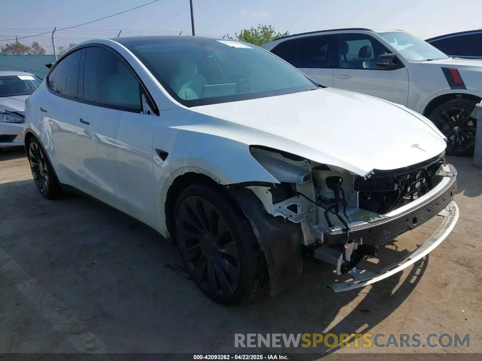 1 fotografías del automóvil dañado 7SAYGDEF4NF555239 TESLA MODEL Y 2022